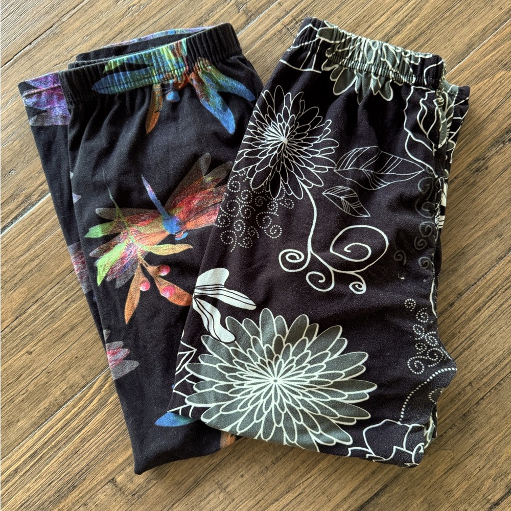 Women’s small-medium capris leggings 2 pair